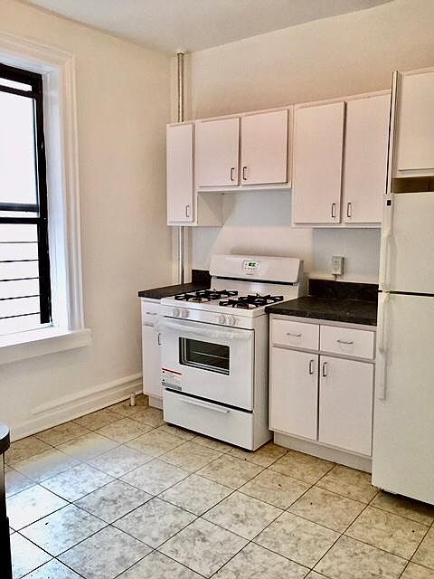 1st image of 8915 102nd St APT C01
