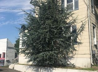 819 Shore Rd, Somers Point, NJ 08244