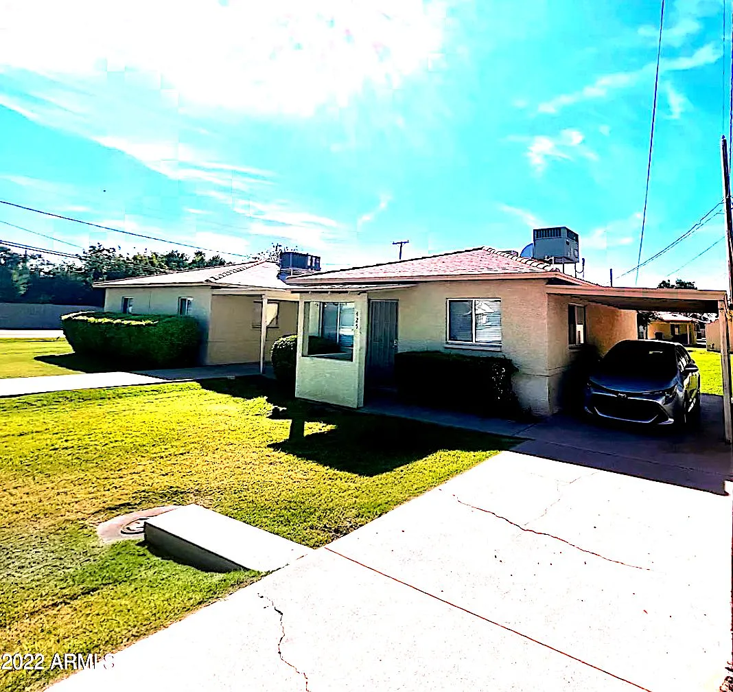 2 bed, $1,650 — Photo 2