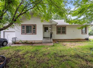 4011 SW Munson Ave, Topeka, KS 66604