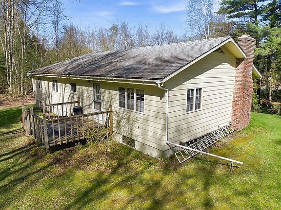 3rd image of 413 Lancaster Road