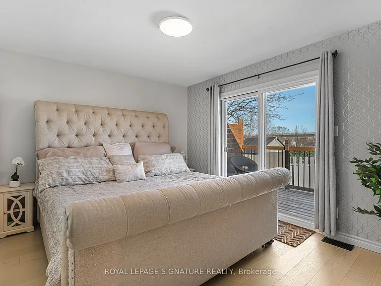 111 Eastchester Ave N #UPPER — Photo 22