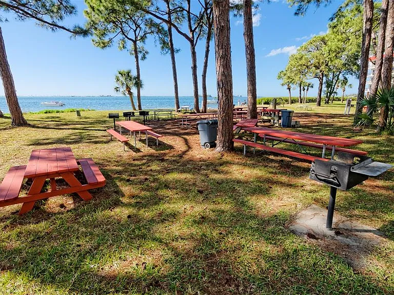 2700 Bayshore Blvd #5210 — Photo 37