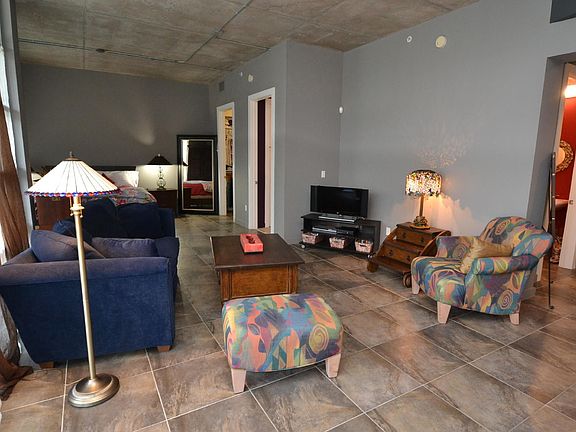 5th image of 335 SE 6th Ave APT 208