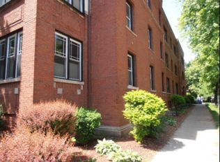 7076 N Ashland Blvd APT 3, Chicago, IL 60626