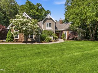 12 Thoroughbred Drive, East Greenbush, NY 12061