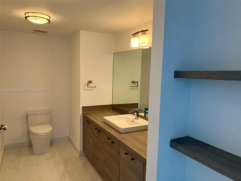 400 Sunny Isles Blvd #1105 — Photo 7
