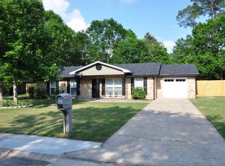 3410 Nottingham Rd, Ocean Springs, MS 39564