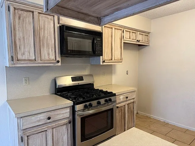 5011 Canadian Ave — Photo 13