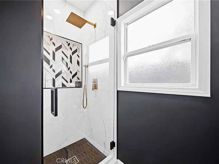 33 Coastal Oak — Photo 22