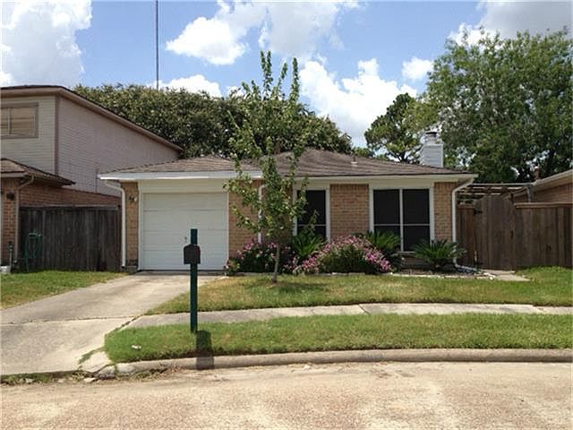 1st image of 7803 Greenedge Dr