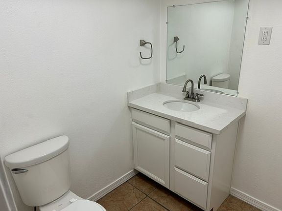 5th image of 225 N Standage Unit 91