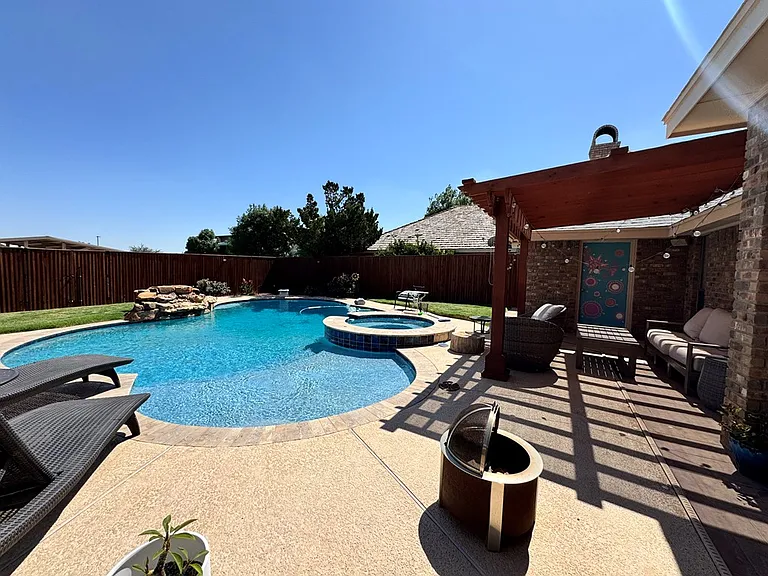 4117 Springfield Ct — Photo 35