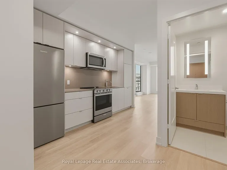 25 Cordova Ave #1112 — Photo 3