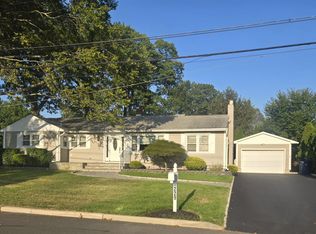 229 Delaware Ave, Oakhurst, NJ 07755
