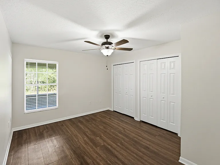 2368 Sweetwater Blvd — Photo 23