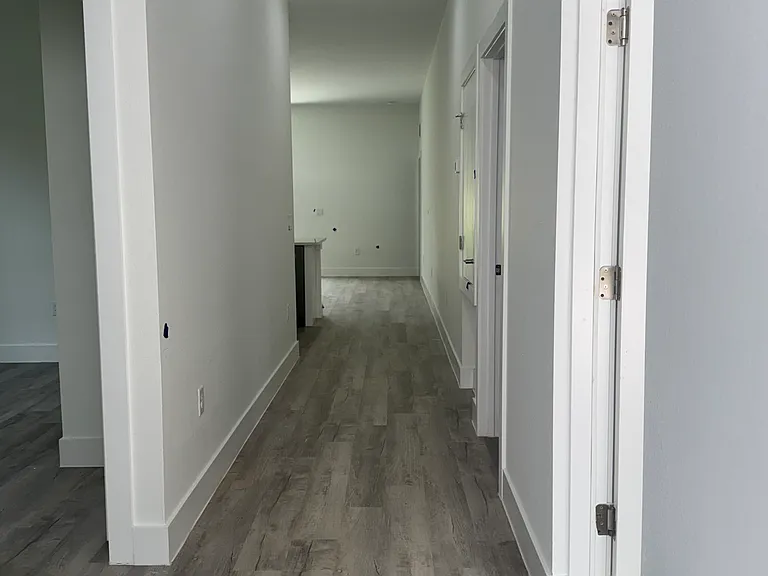 9187 N Travis Dr — Photo 1