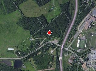 5587 Old Plank Rd, Towanda, PA 18848