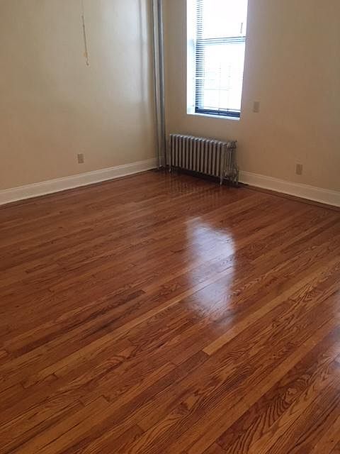 1st image of 19111 Woodhull Ave APT 5D