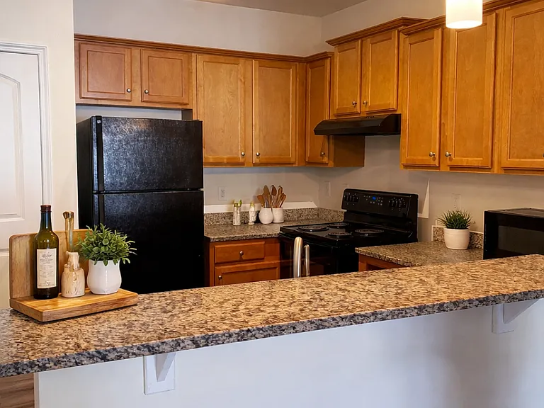 Juliet Place Apartments — Photo 6