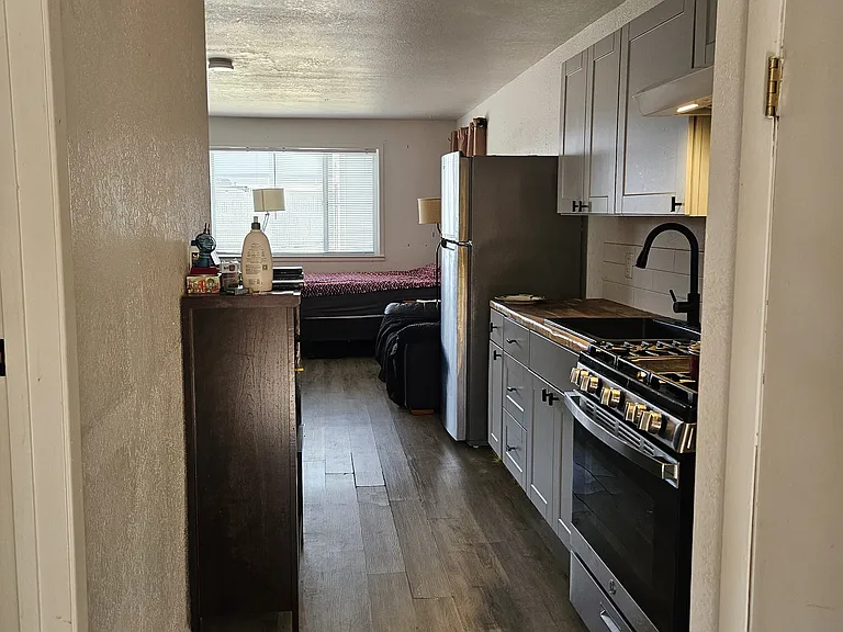 467 Industrial Park Dr #B — Photo 18