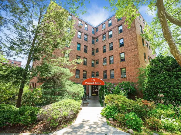 171 Pearsall Drive #3H, Mount Vernon, NY 10552