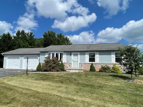 213 S Madison St, Hanover, PA 17331