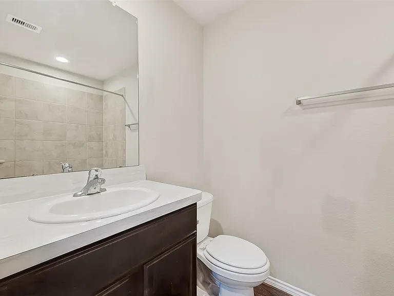 20926 Belmont Village Way — Photo 23