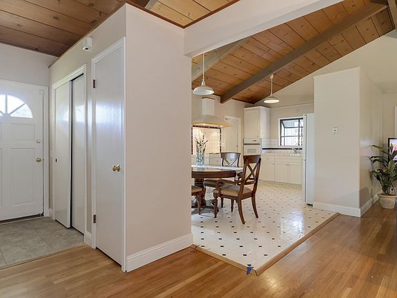 5th image of 1725 Oswald Pl