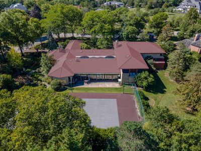 600 Mallard Ln, Oak Brook, IL, 60523