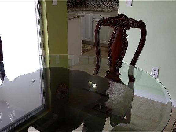 5th image of 2109 NE 68th St APT 208