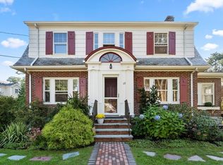 113 Greenlawn Ave, Newton, MA 02459