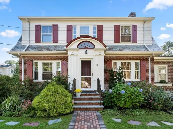 113 Greenlawn Ave, Newton, MA 02459