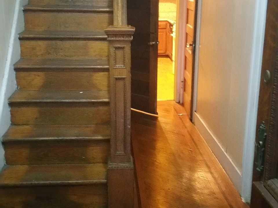 2nd image of 262 Pacific Ave