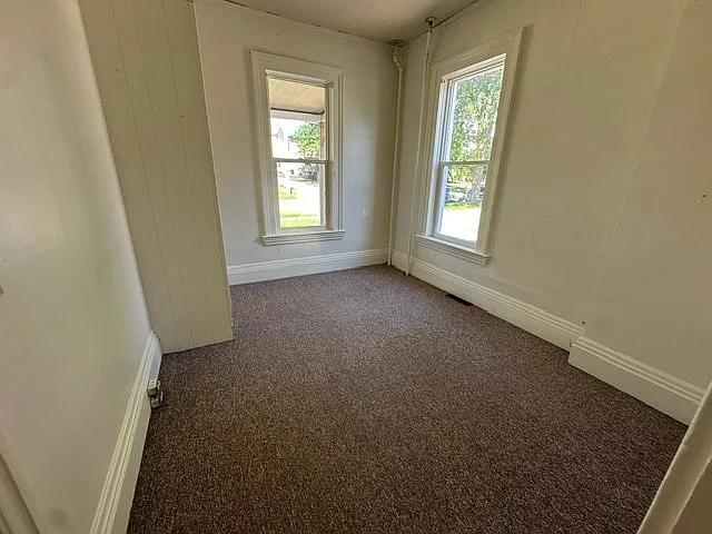 133 S Cottage St — Photo 15