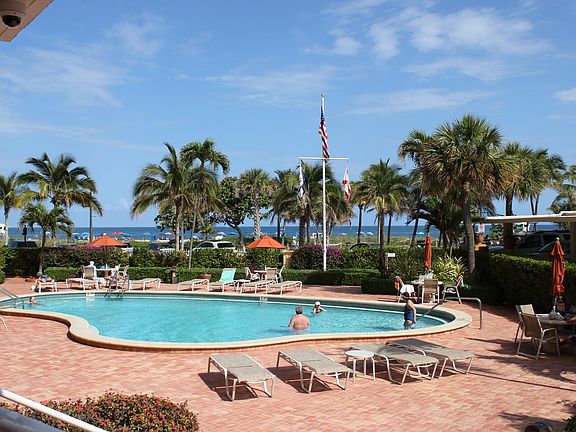 4th image of 328 N Ocean Blvd APT 1208