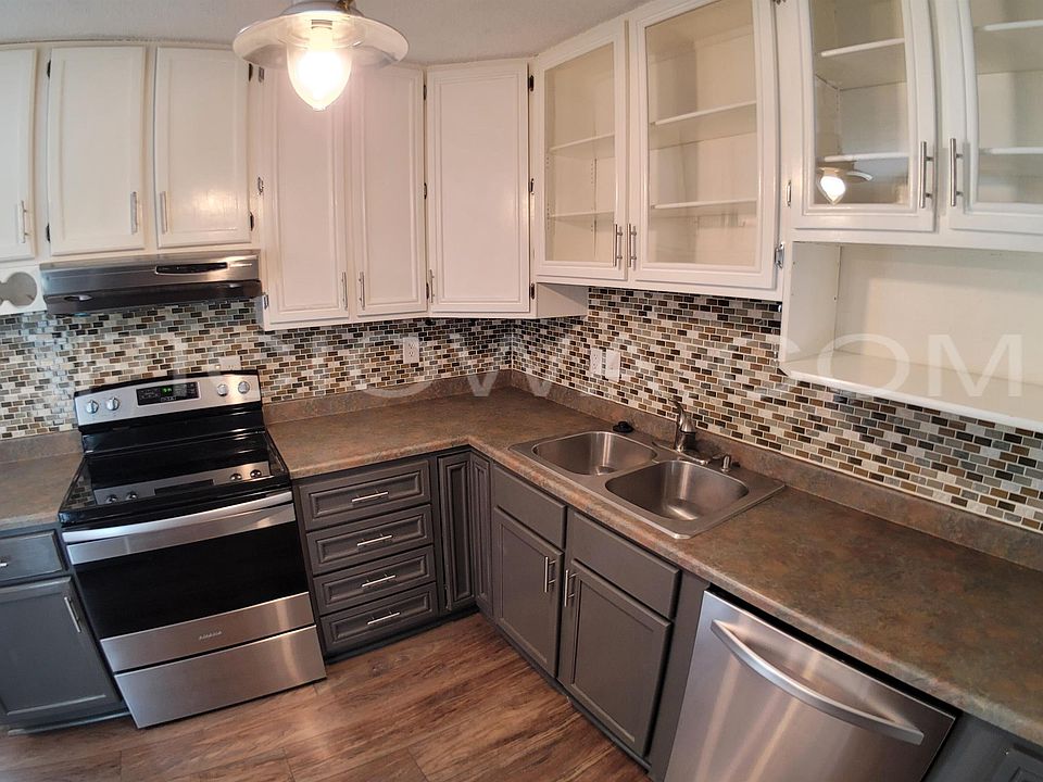 5808 Underwood Ave SW, Cedar Rapids, IA 52404 Zillow