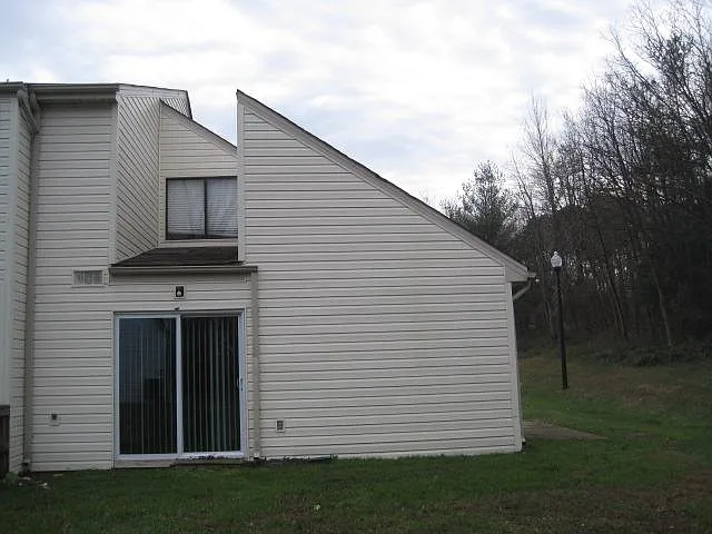 1004 Crimson Tree Way #A — Photo 6