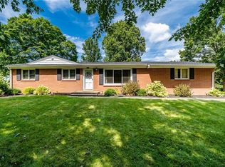 1339 Rochelle St NW, North Canton, OH 44720