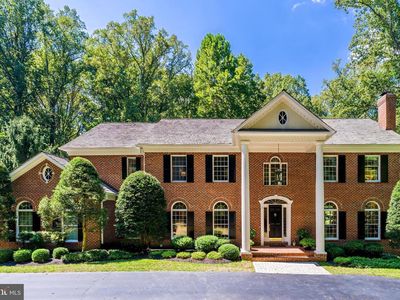 10109 High Hill Ct, Great Falls, VA, 22066
