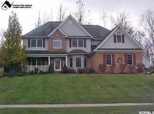 5050 Corkwood Dr, North Royalton, OH 44133