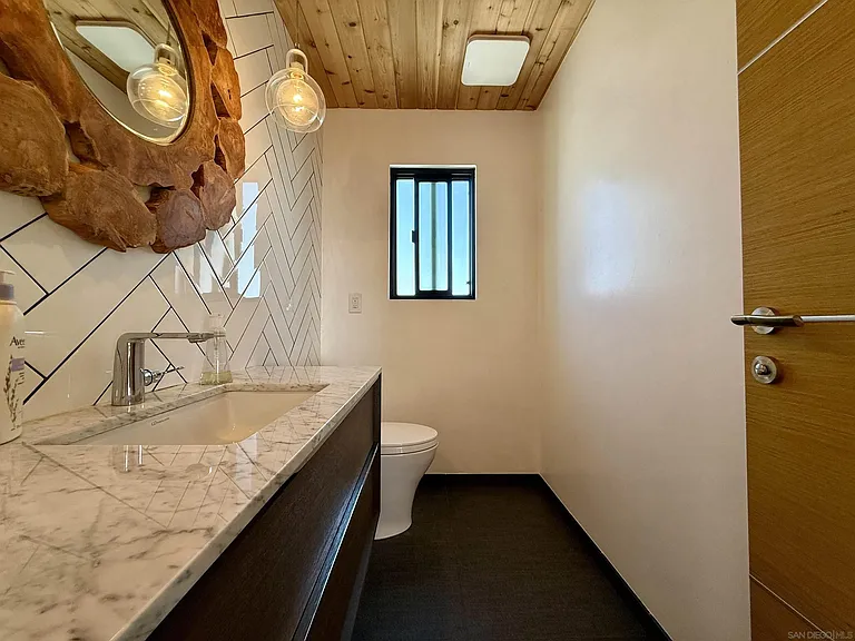 4221 Hill St — Photo 8