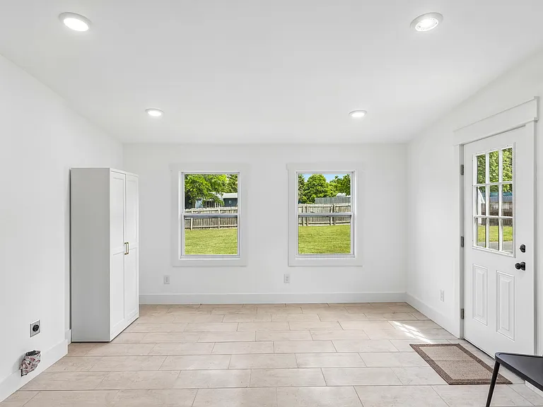 4006 Westwood Dr — Photo 10