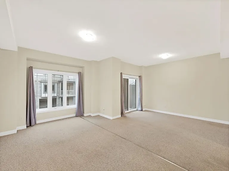 77 Diana Ave — Photo 5