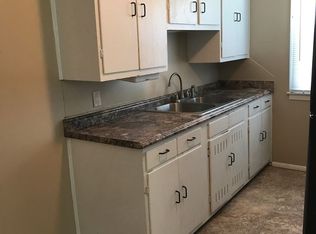 2020 N Green Ave, Wichita, KS 67214