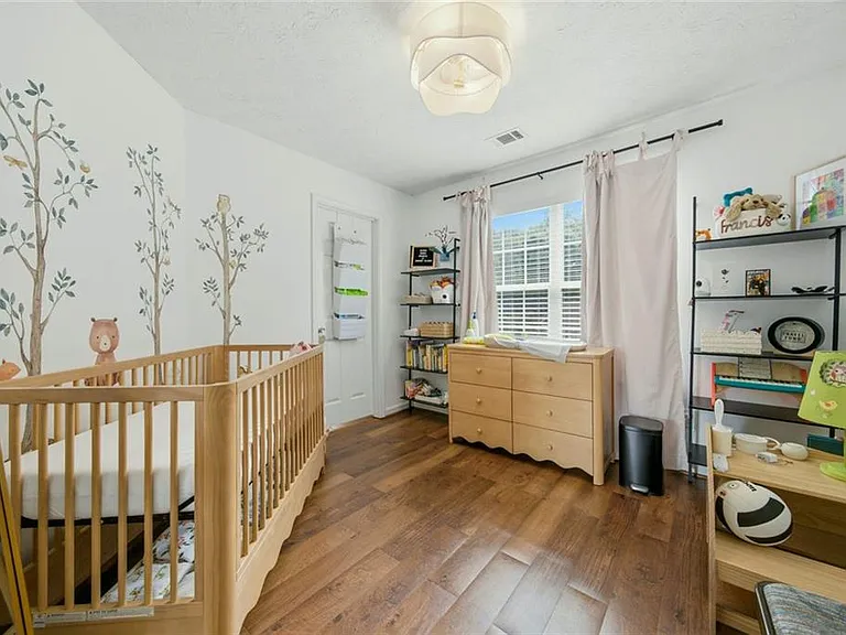 983 Aspen Dr — Photo 22