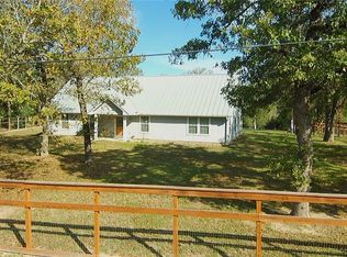 402 Shadow Arbor Cir, Somerville, TX 77879