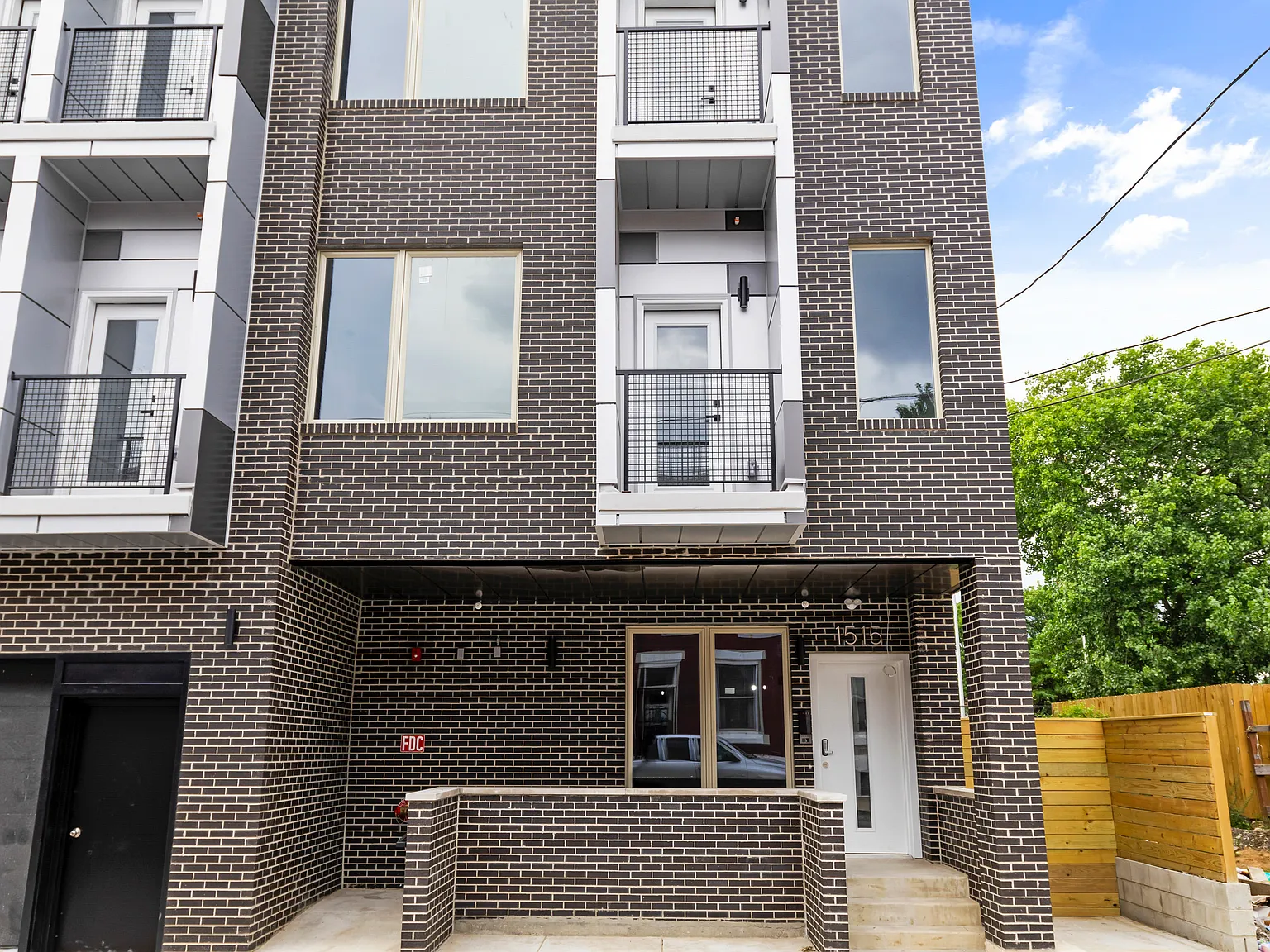 2 bed, $1,600 — Photo 3