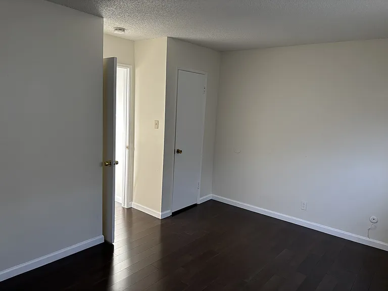 Clearland Dr — Photo 5