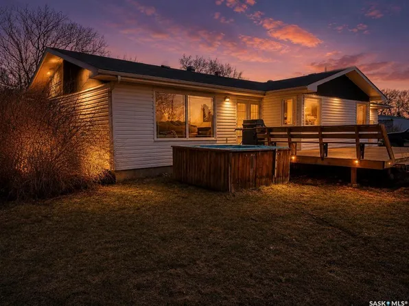  Rural Address, Hoodoo Rm No. 401, SK S0K 1B0